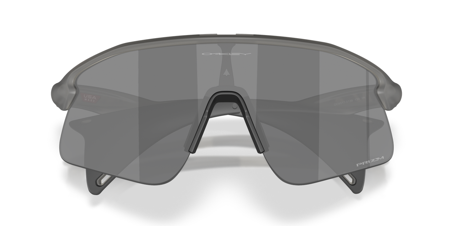 Oakley OO9517 Stunt Devil Unisex Rectangle Prizm Sunglasses - Grey Smoke Frame