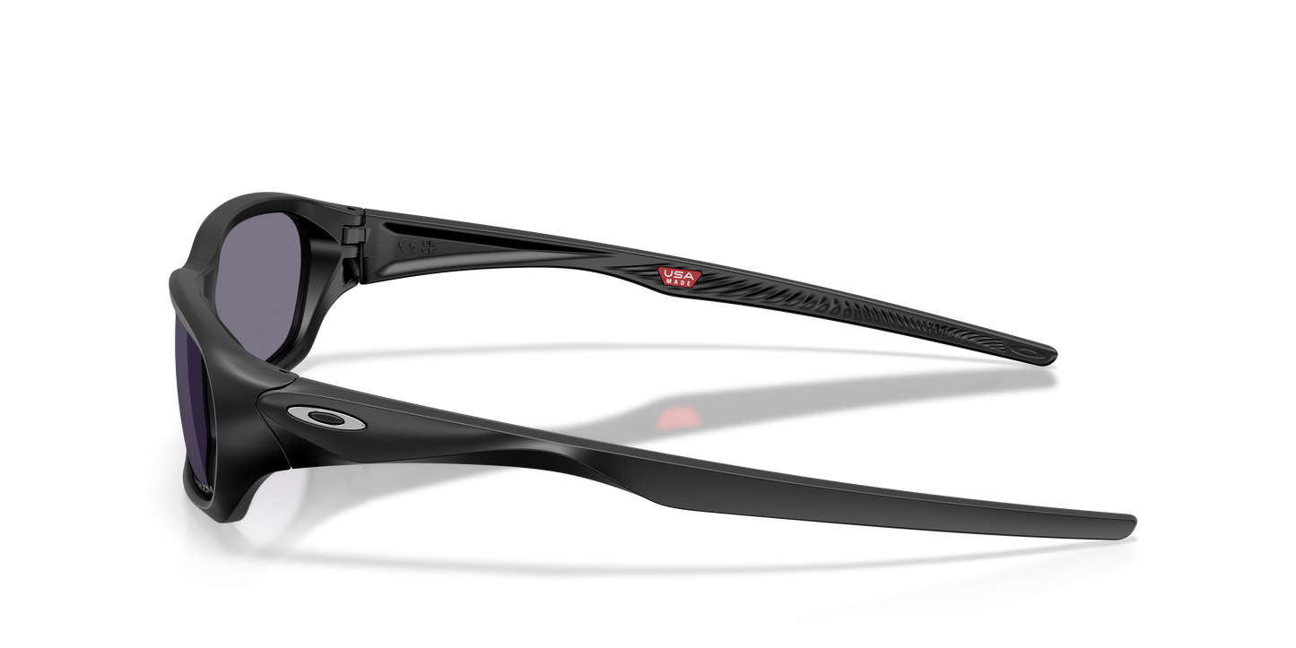 Oakley OO9530 Terraforma Unisex Rectangle Prizm Sunglasses - Matte Clear Frame